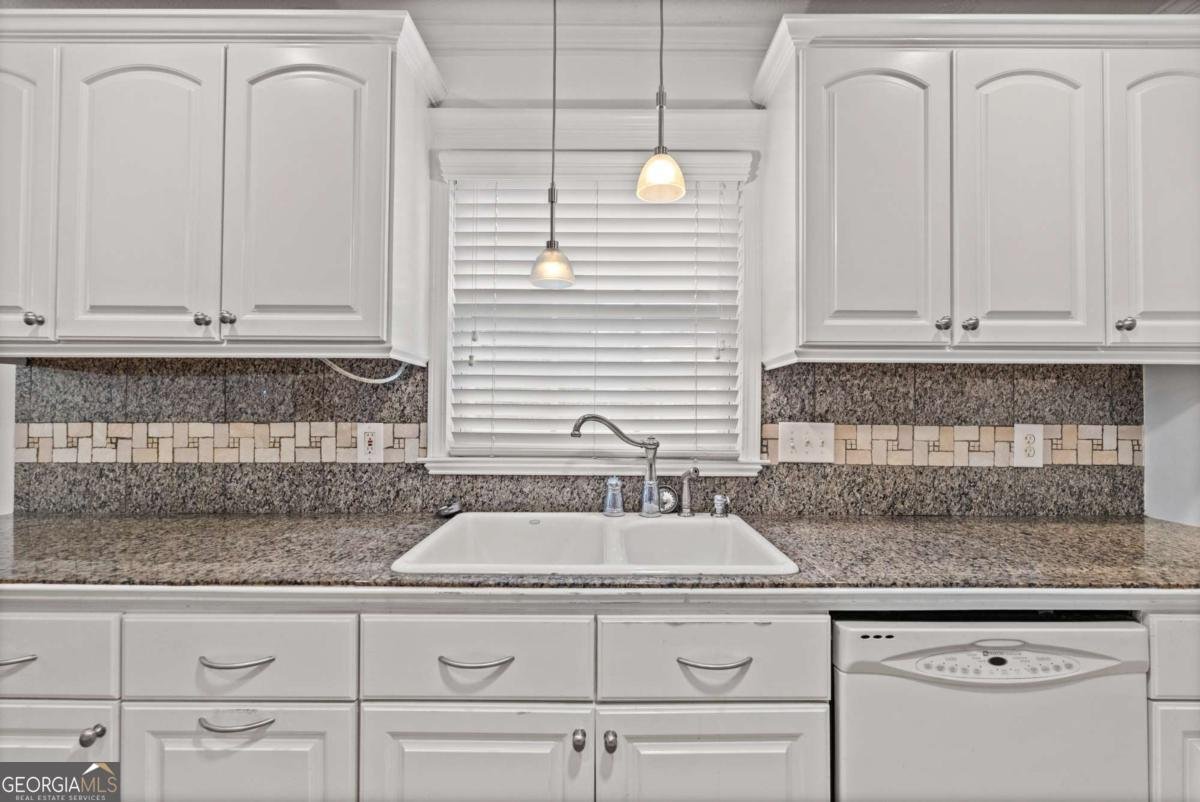 2072 Mcduffie Road Austell - 19