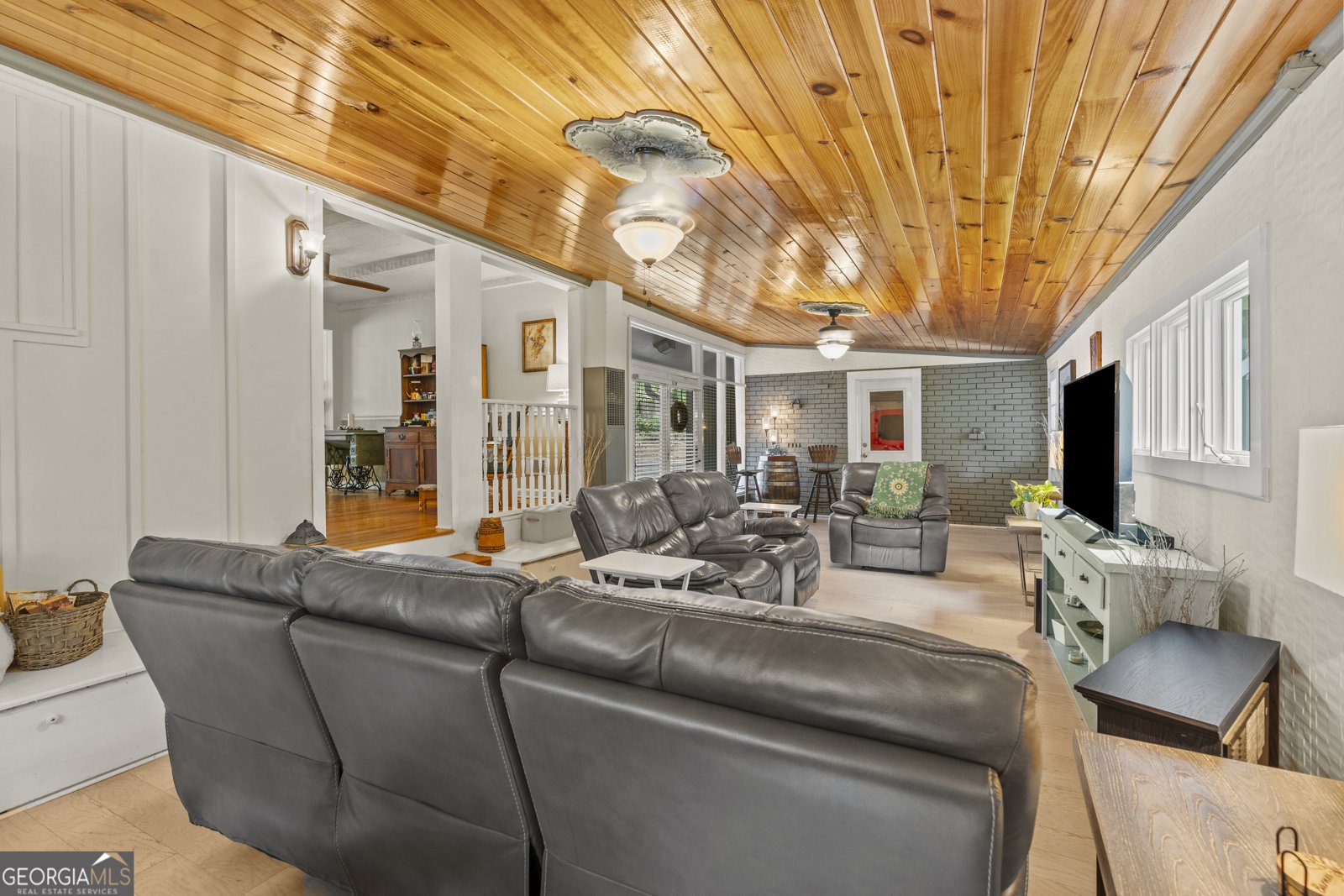 329 Wildwood Circle Clarkesville - 30