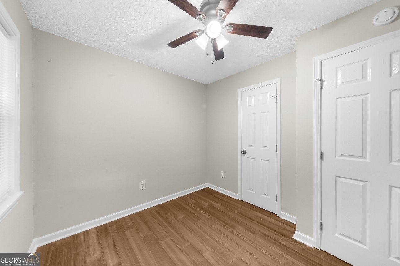 2923 Hall Drive Smyrna - 27