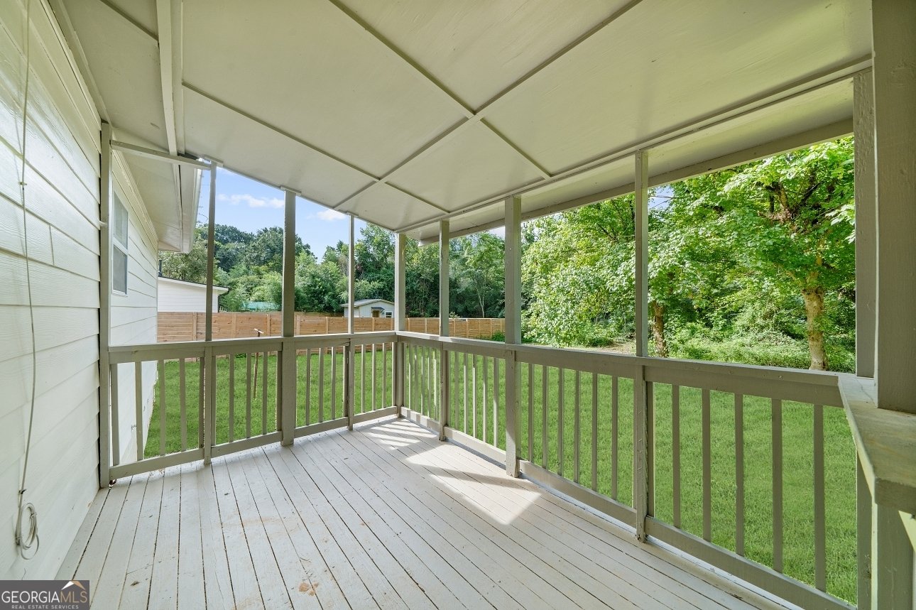 2923 Hall Drive Smyrna - 33