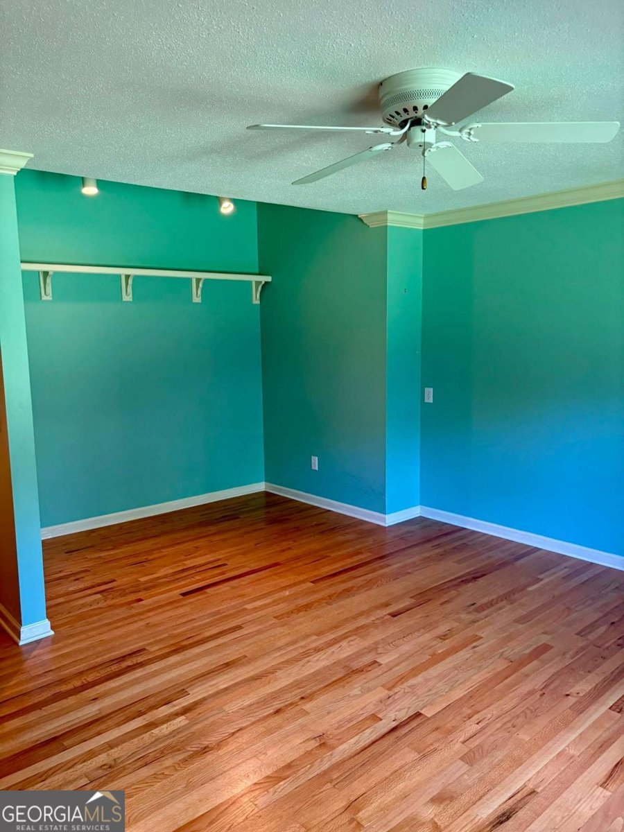 8421 Macon Highway Athens - 19
