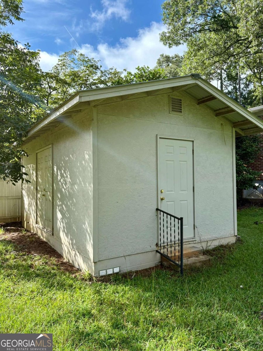 8421 Macon Highway Athens - 39