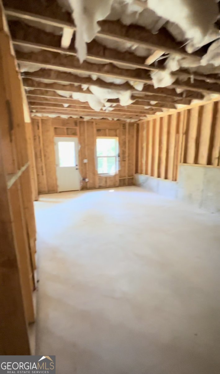 5614 Wyncreek Circle South Fulton - 31