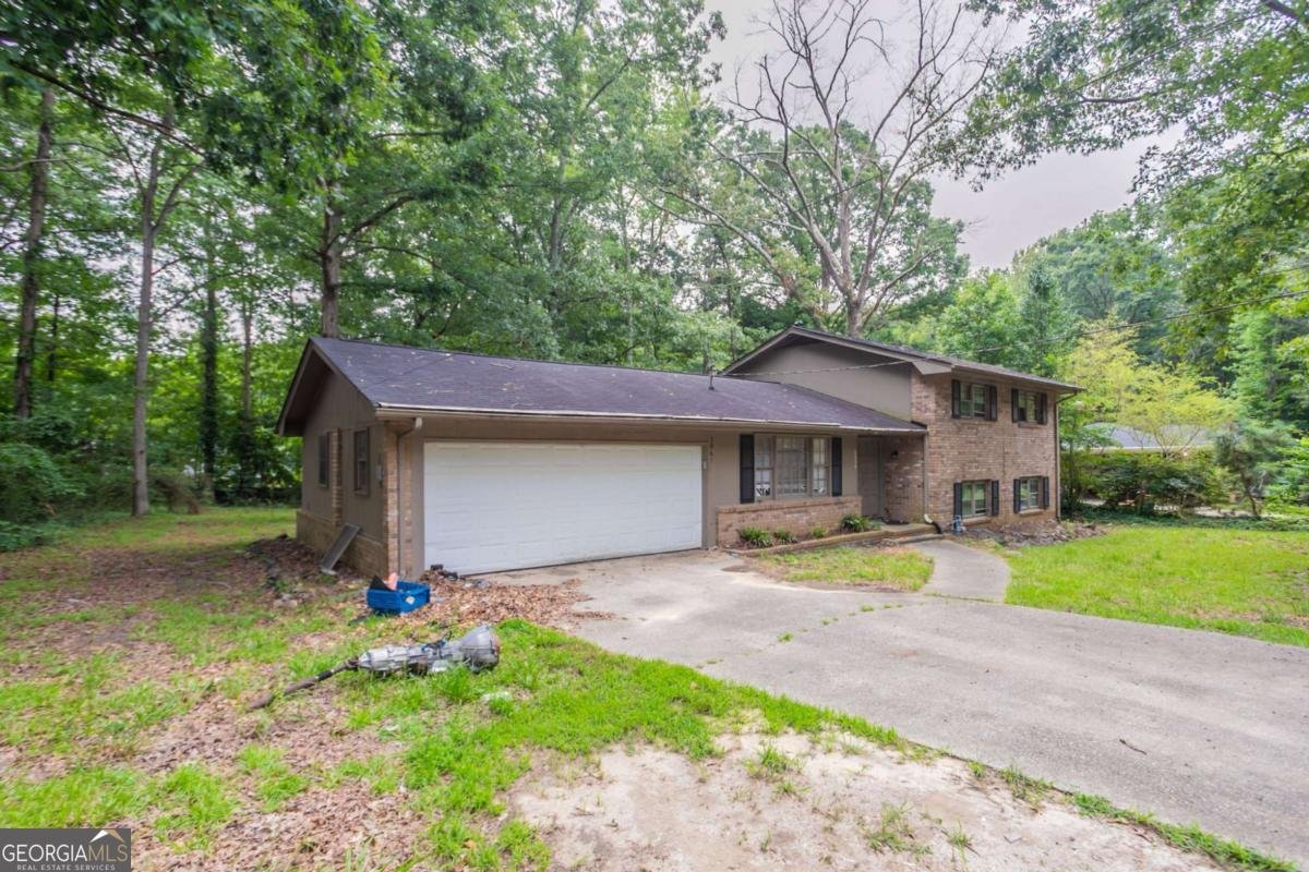 3961 Summit Drive Douglasville - 3