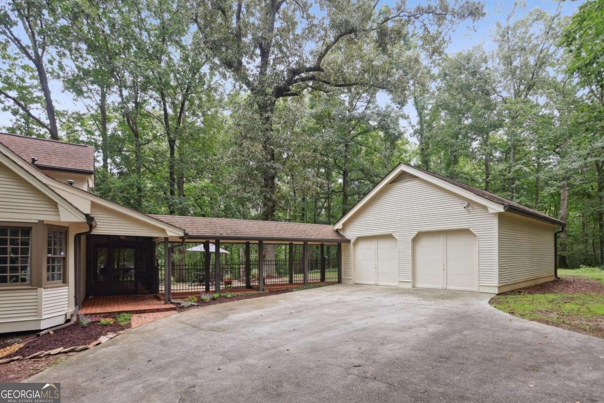1489 Pebble Creek Road Marietta - 27