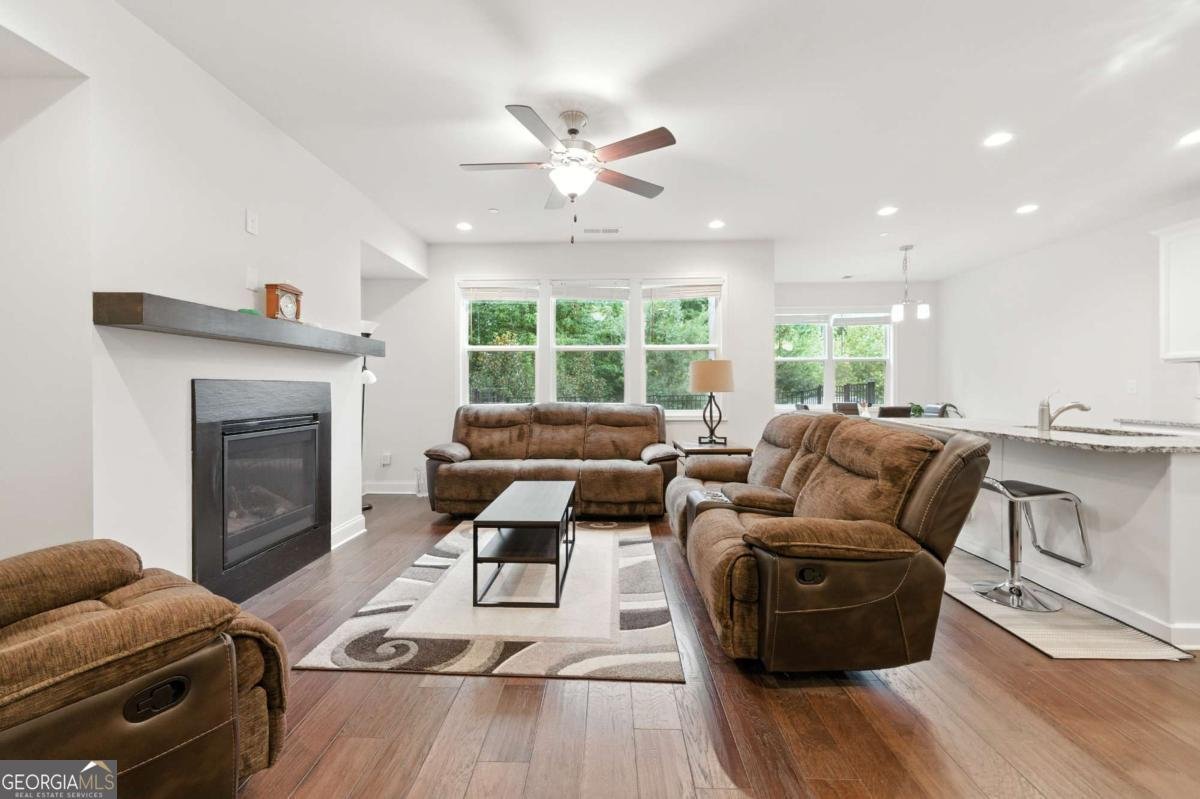 204 Magnolia Creek Way Woodstock - 3