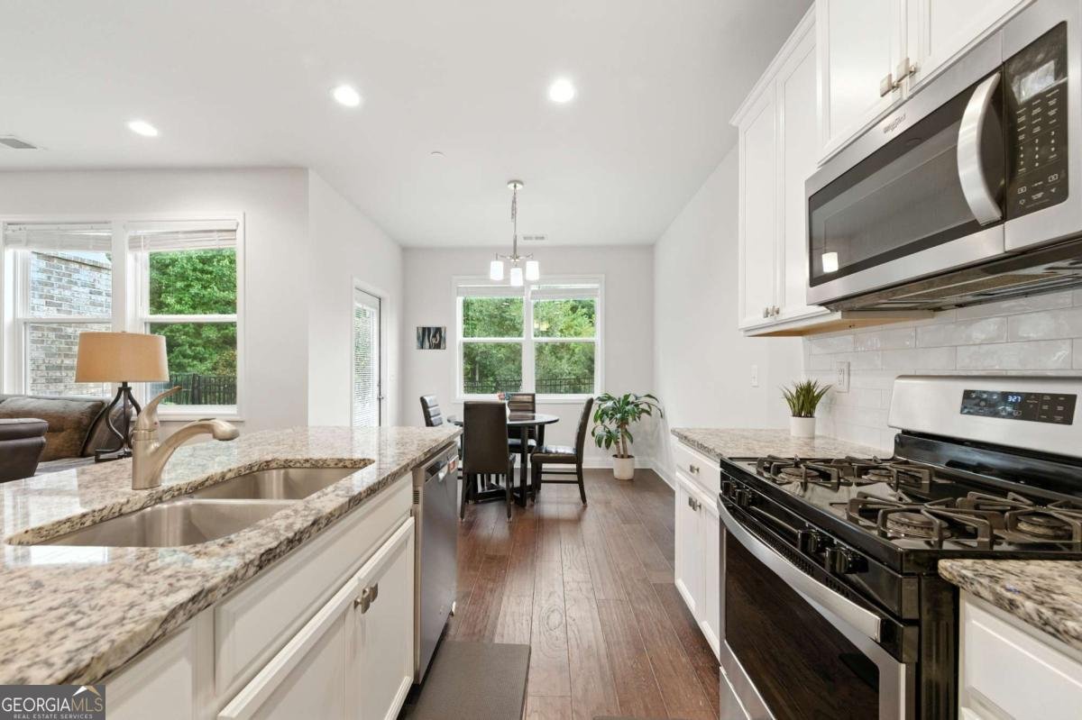 204 Magnolia Creek Way Woodstock - 8