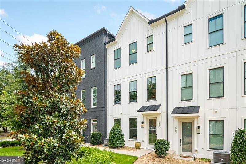 3583 CANDLER Court Hapeville - 4