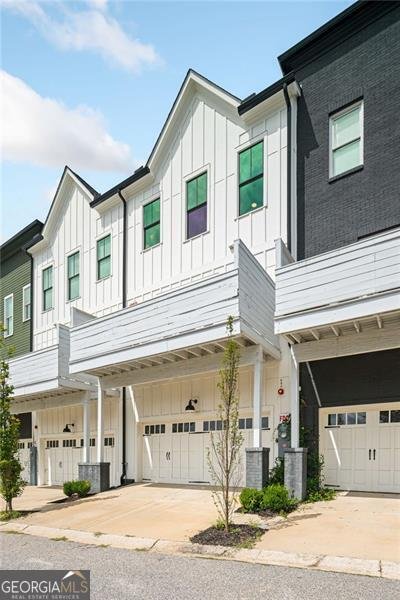 3583 CANDLER Court Hapeville - 46