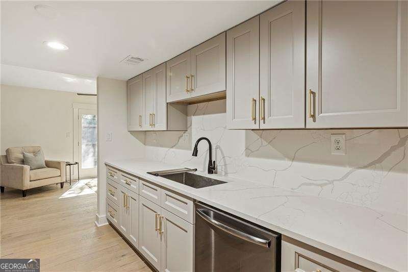 72 Ivy Parkway Atlanta - 5