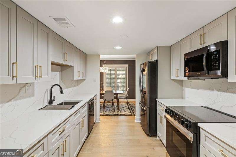 72 Ivy Parkway Atlanta - 6