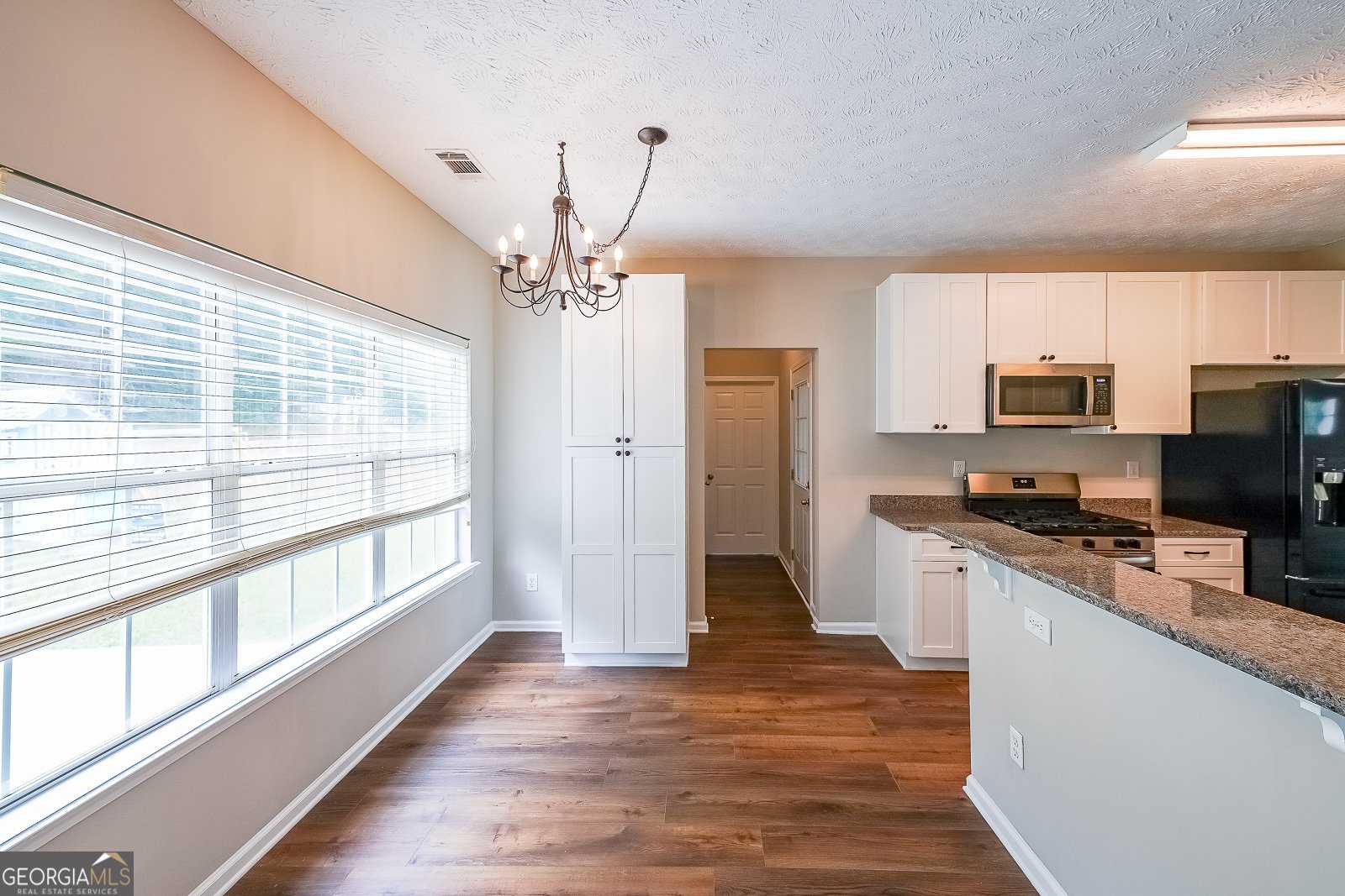 4132 HIGH COUNTRY Drive Douglasville - 16