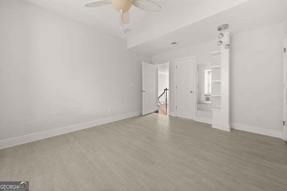 3980 Riverglen Circle Suwanee - 32