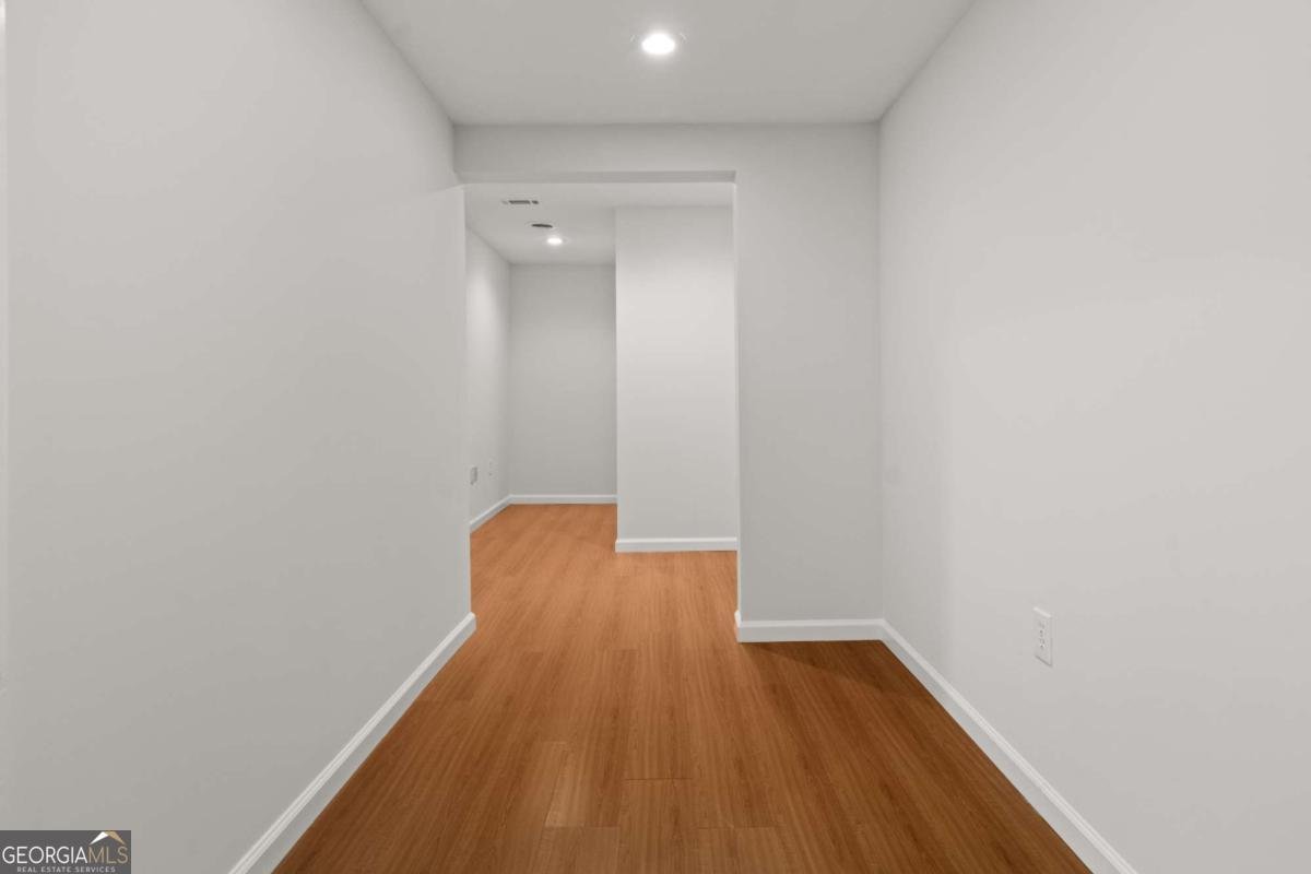 3980 Riverglen Circle Suwanee - 34