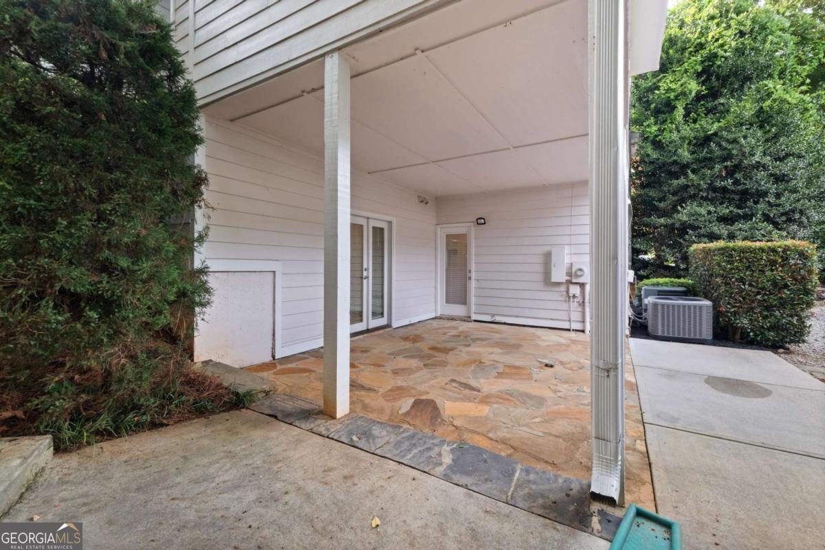 3980 Riverglen Circle Suwanee - 39