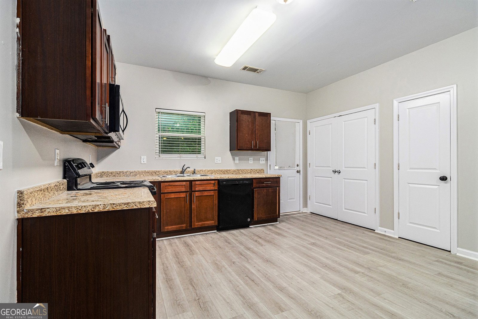 2137 Chadwick Road Atlanta - 10