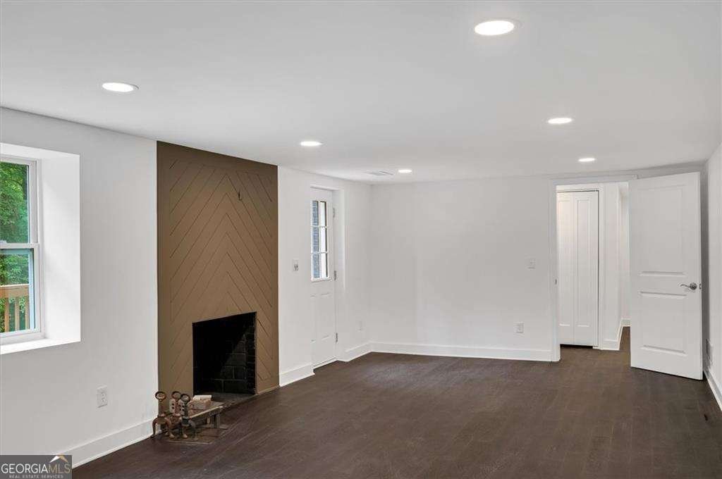 266 Colewood Way Atlanta - 23