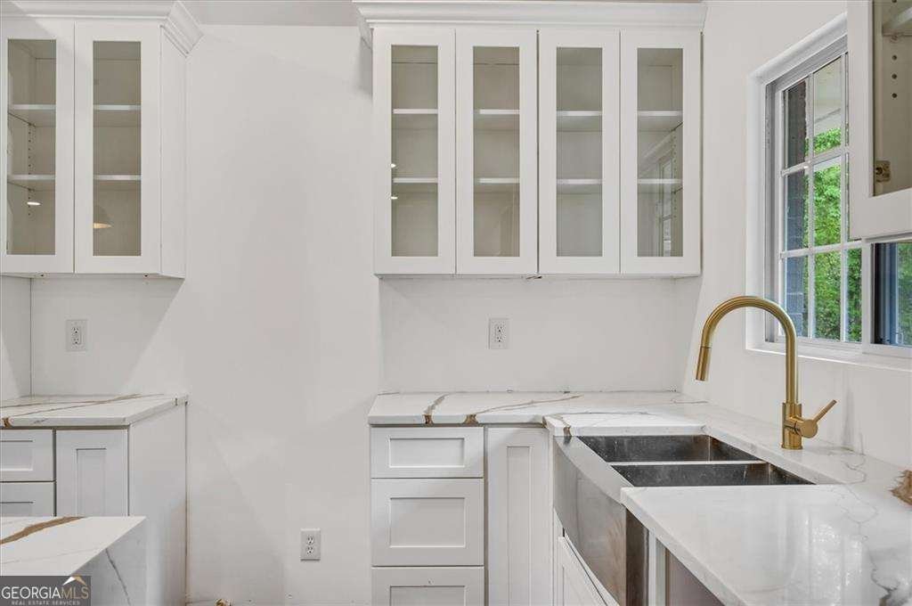 266 Colewood Way Atlanta - 8