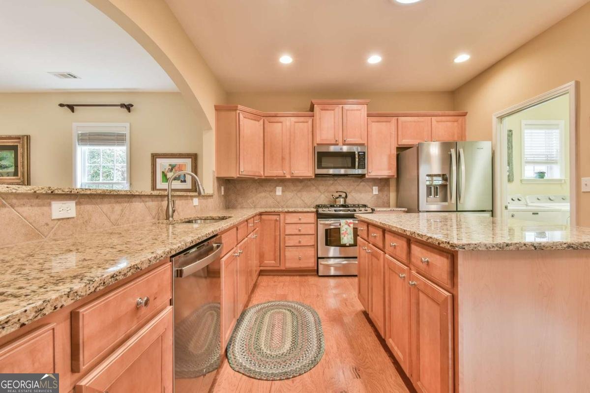 5924 Bluff Mountain Way Hoschton - 9