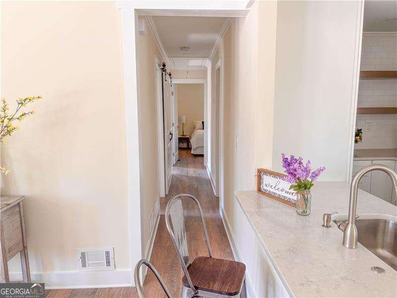 1912 Canmont Drive Atlanta - 27