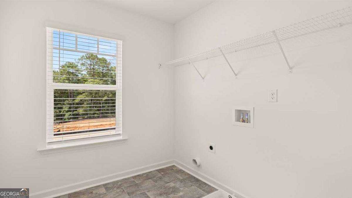 700 Curb Court Locust Grove - 28