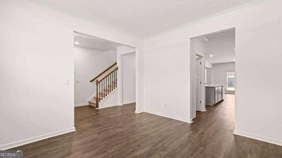 700 Curb Court Locust Grove - 4
