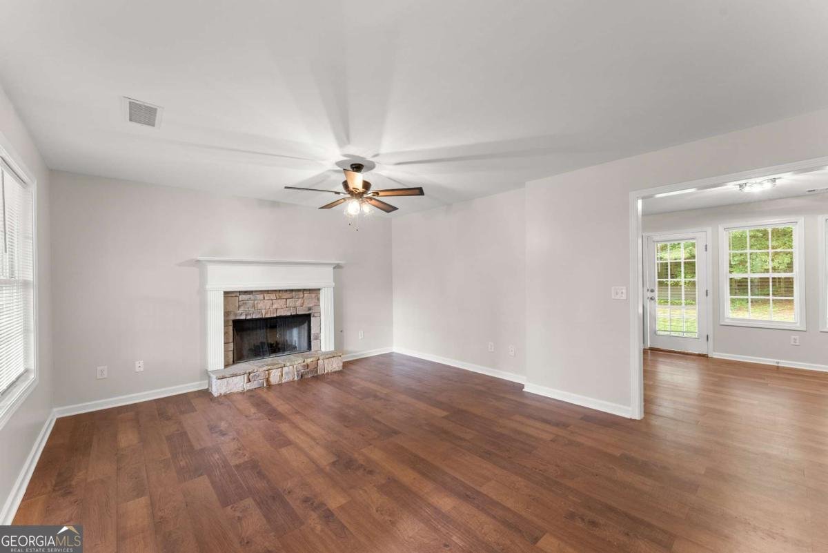 32 Stable Lane Dallas - 8
