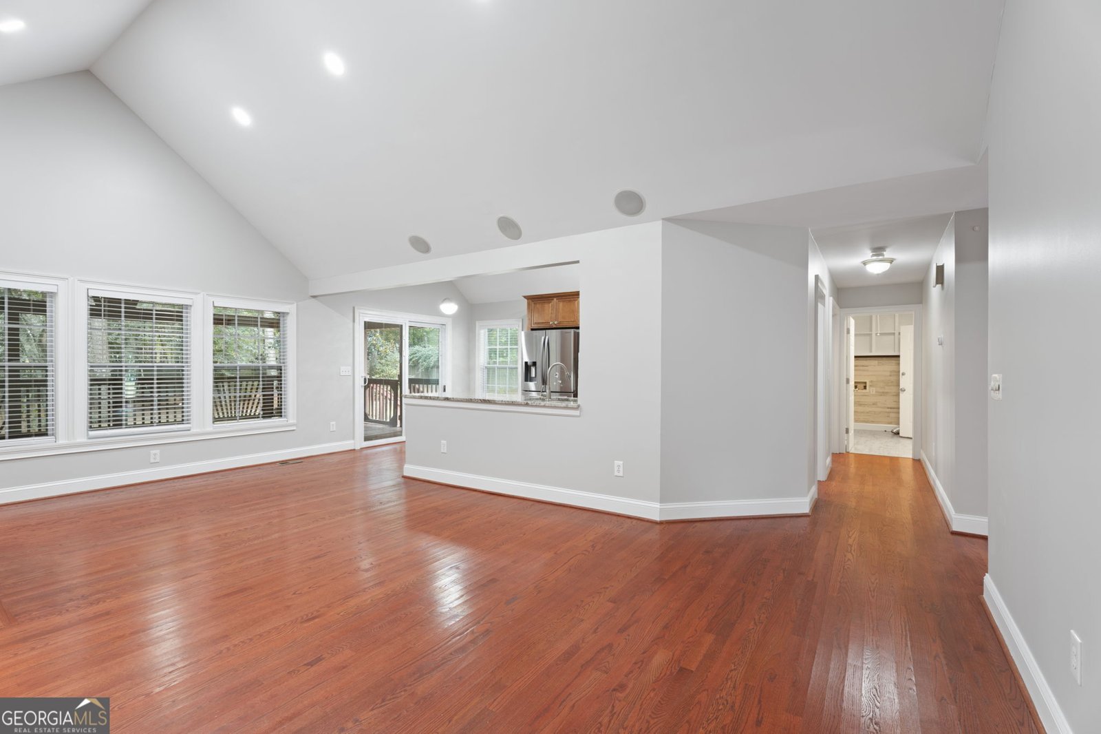 3895 MARHAM PARK Circle Loganville - 10
