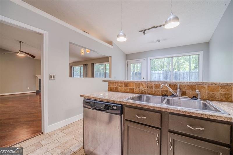 20 Wickery Way Lawrenceville - 26
