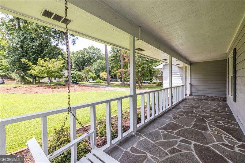 702 Cove Road Peachtree City - 4