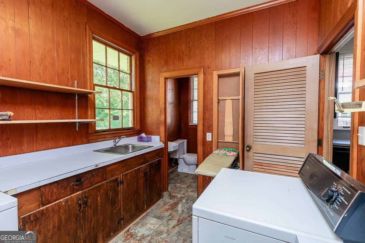 315 Cork Pond Road Sylvania - 43