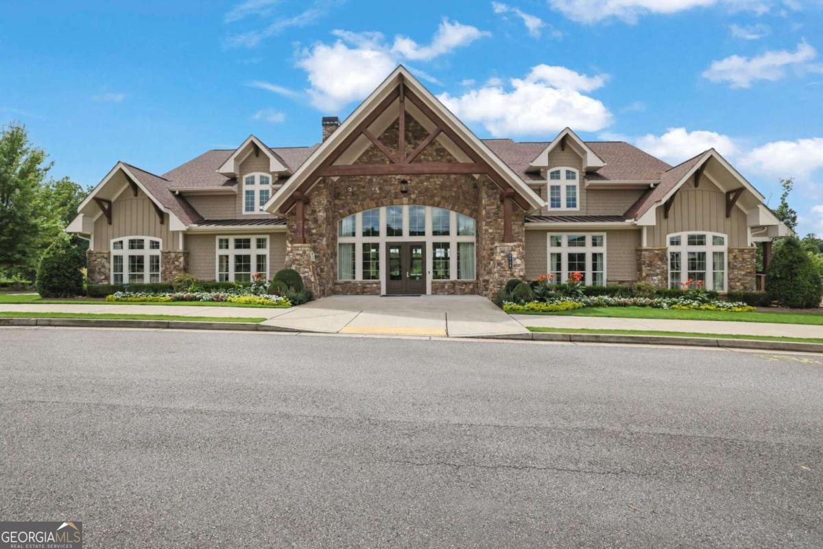 2815 Coach River Way Cumming - 35