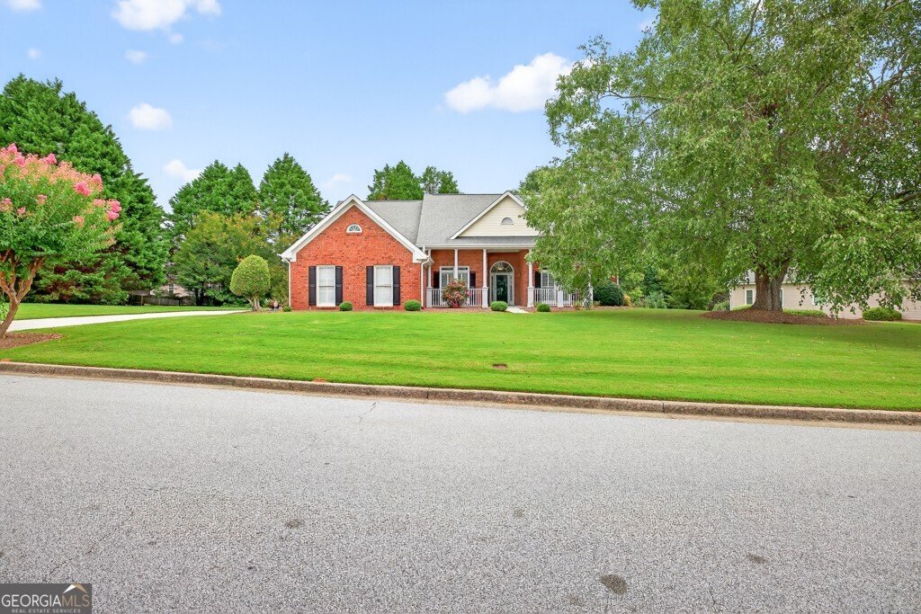 1480 Holly Manor Drive Loganville - 1
