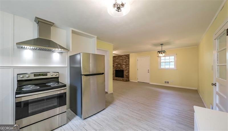 4045 COMPTON Circle Powder Springs - 17