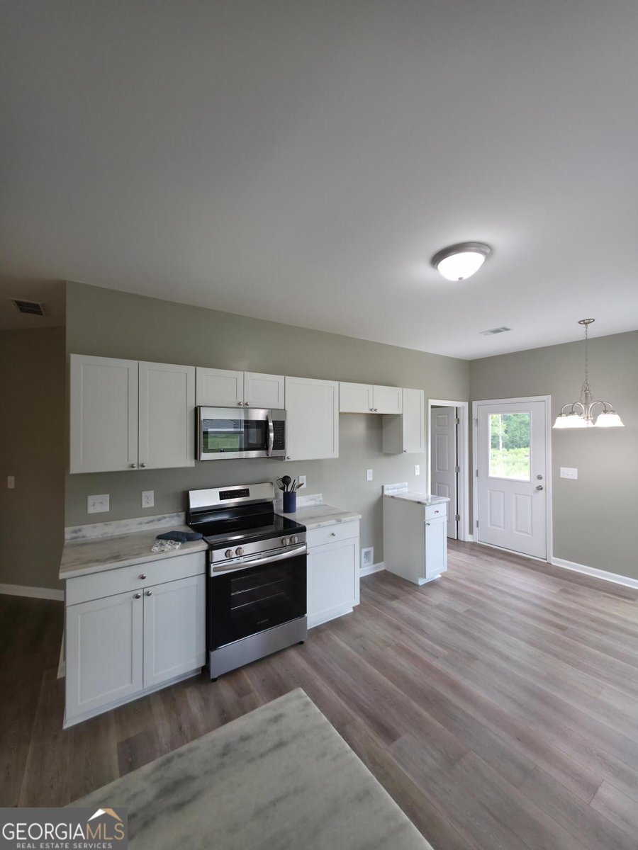 156 Charlotte Circle Statham - 3