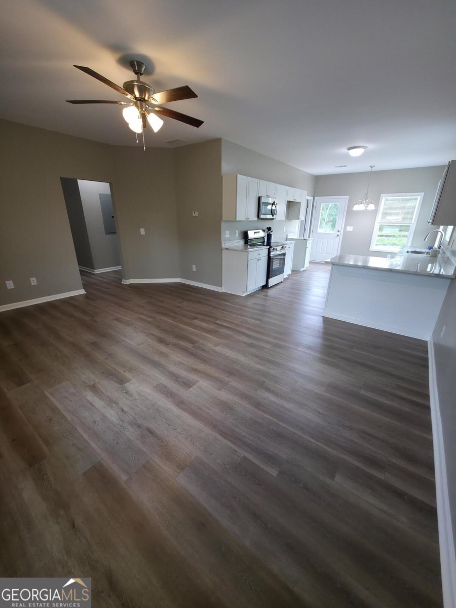 156 Charlotte Circle Statham - 5