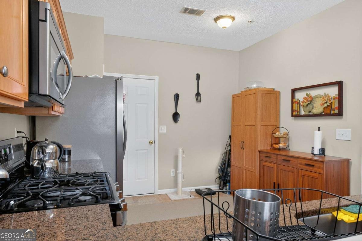 286 Regent Square Woodstock - 8
