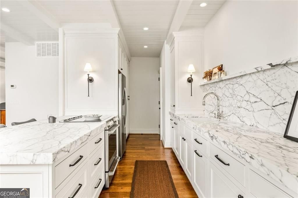 2575 Peachtree Road Atlanta - 10