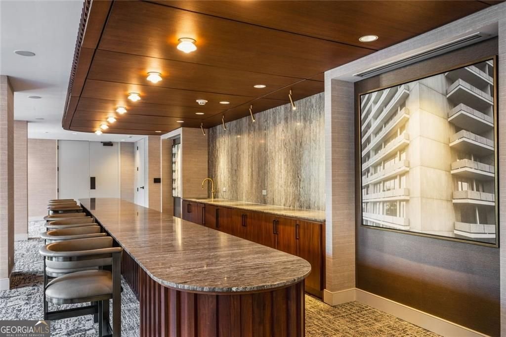 2575 Peachtree Road Atlanta - 28