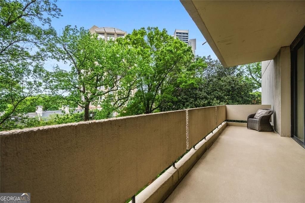 2575 Peachtree Road Atlanta - 31