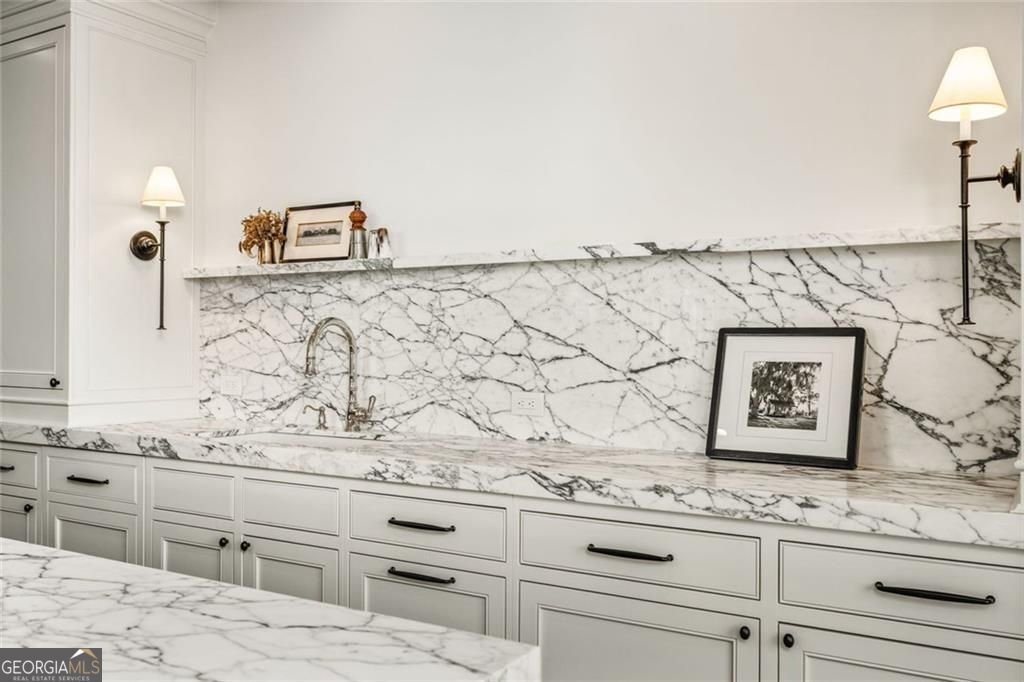 2575 Peachtree Road Atlanta - 9