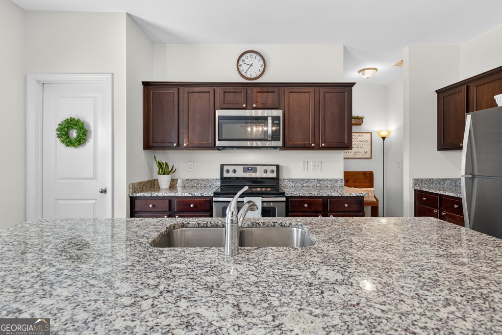 186 Trailwinds Drive Bethlehem - 9