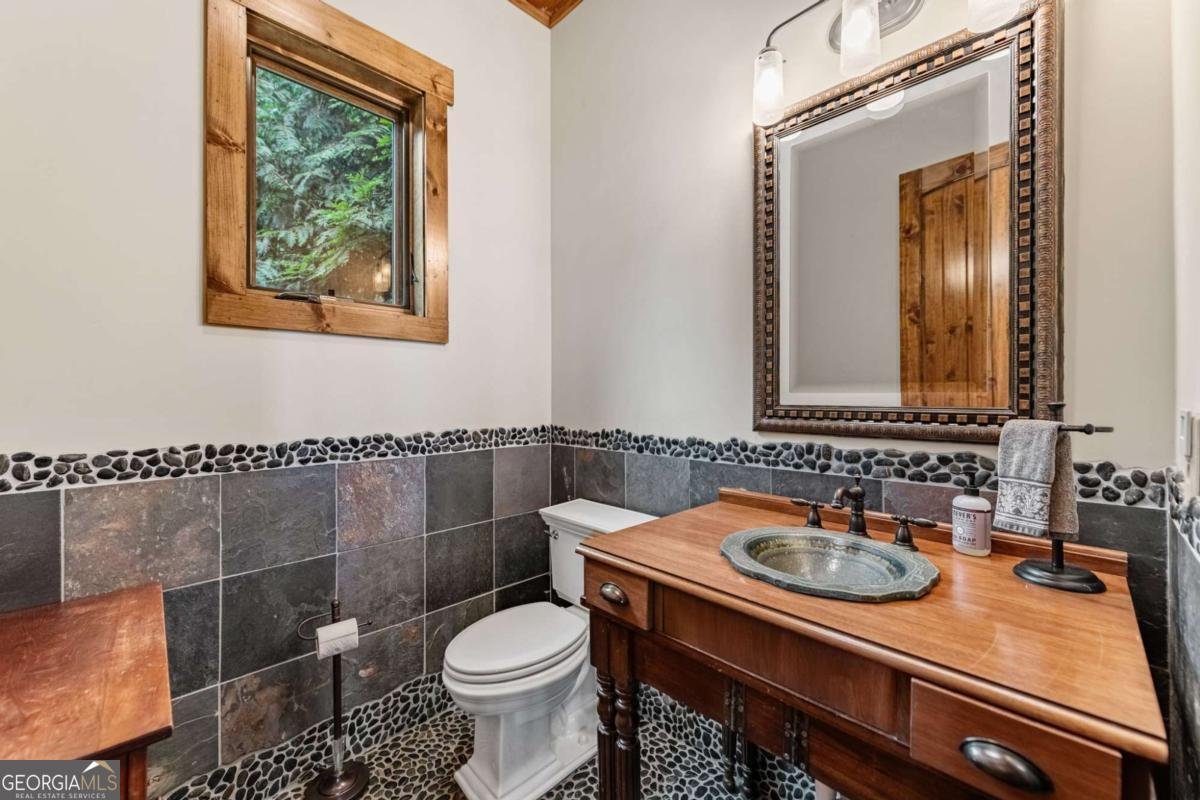 289 Chickadee Drive Blue Ridge - 34