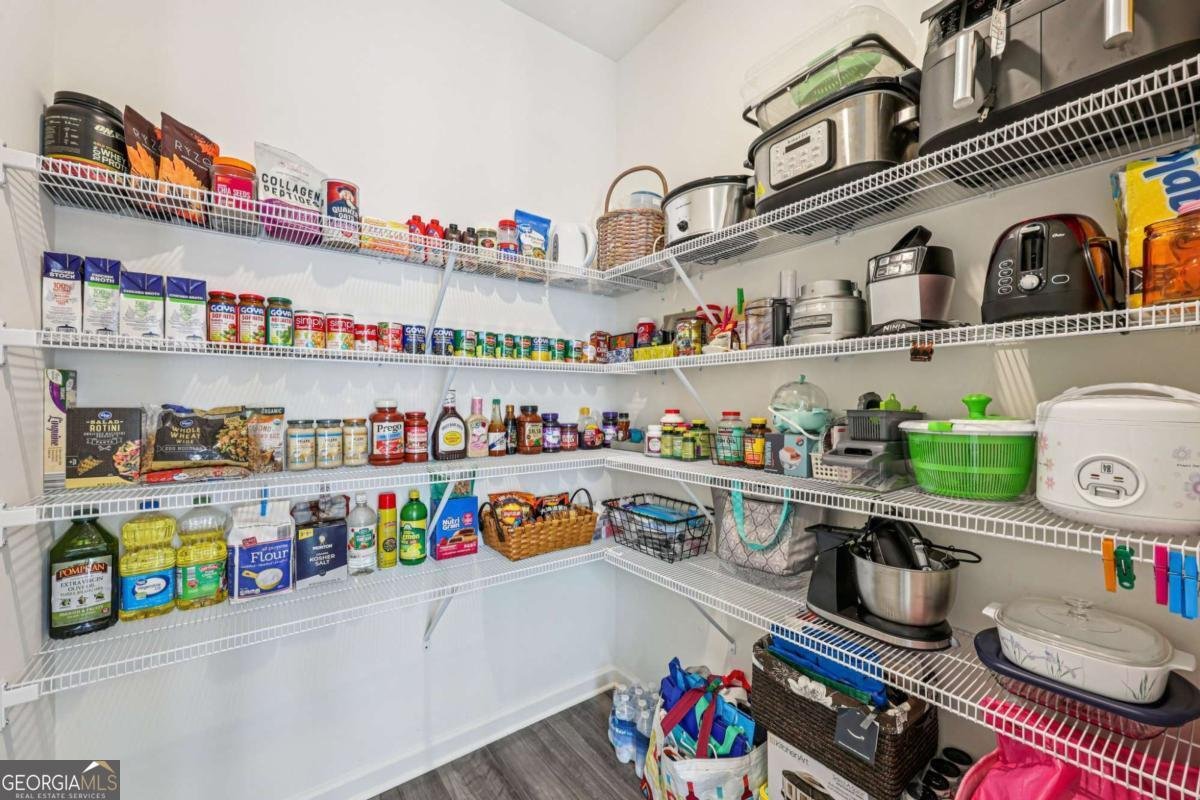 415 Knightsbridge Lane Winder - 17