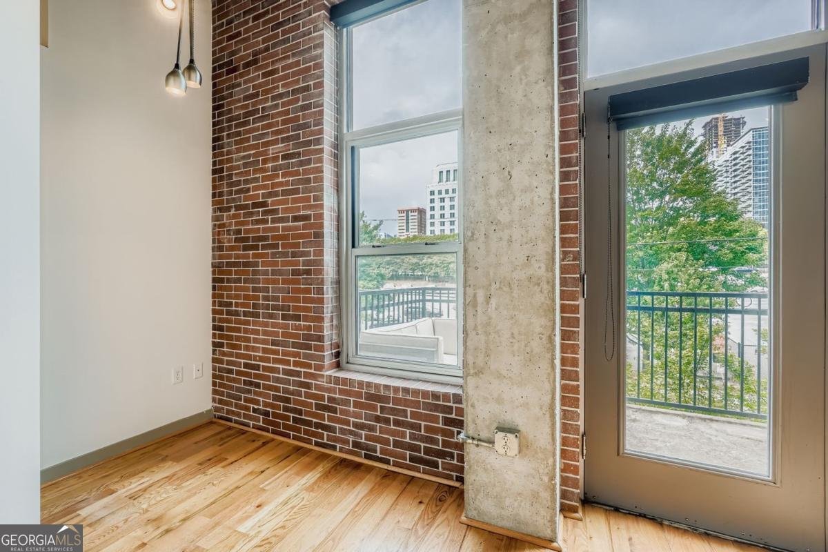 1023 Juniper Street Atlanta - 11