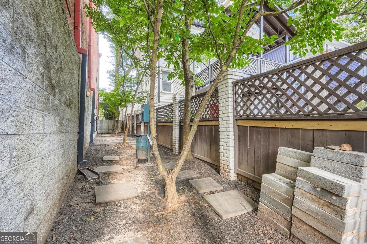 1023 Juniper Street Atlanta - 19