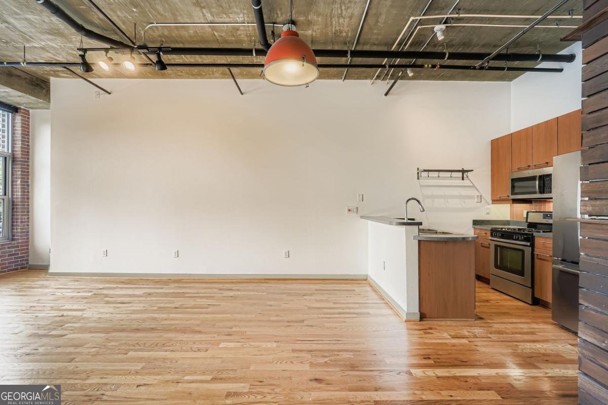 1023 Juniper Street Atlanta - 3