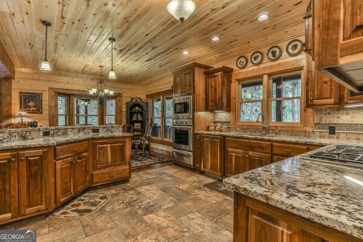 6451 Old Highway 5 Talking Rock - 15