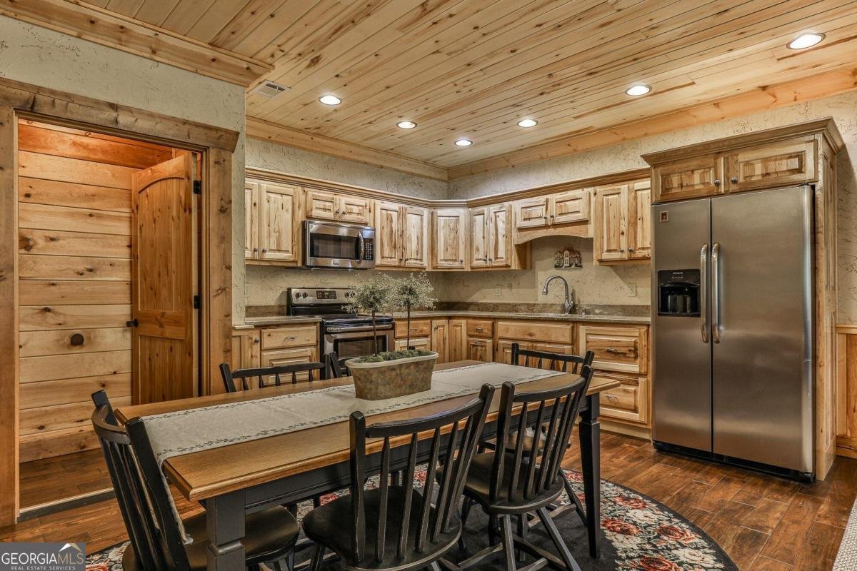 6451 Old Highway 5 Talking Rock - 37