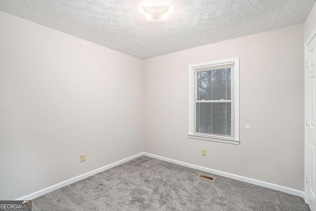 99 Breckenridge Lane Powder Springs - 4
